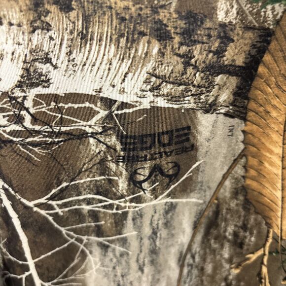 Realtree Edge Camo Camouflage Long Sleeve Polyester Spandex Shirt Size Small - Picture 2 of 6
